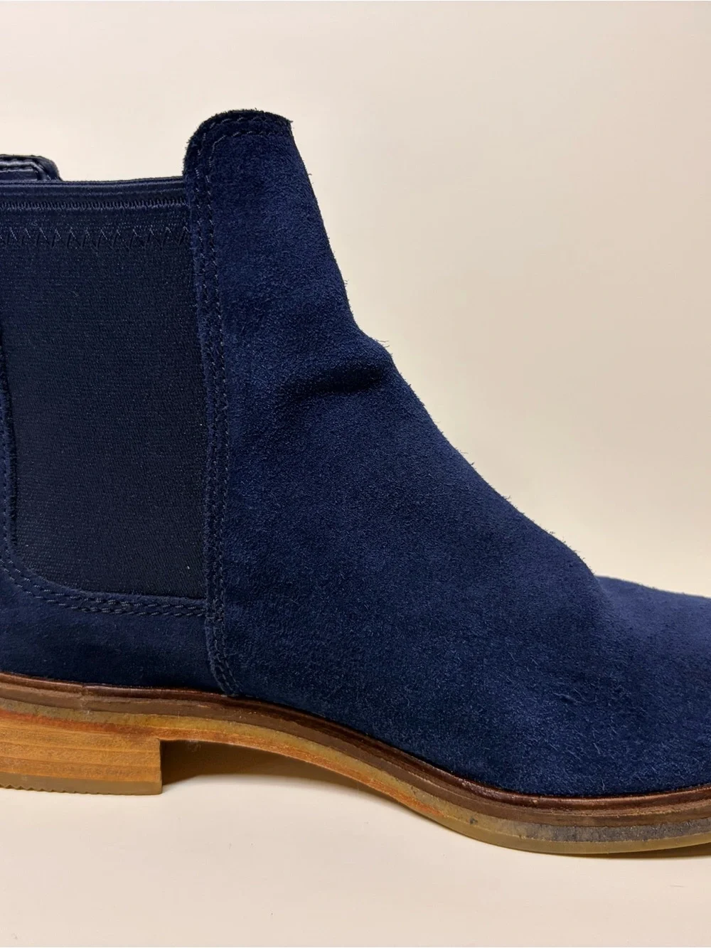 Clarks Clarkdale Arlo Chelsea Boots Women 8.5 M Navy Suede Leather 26145115